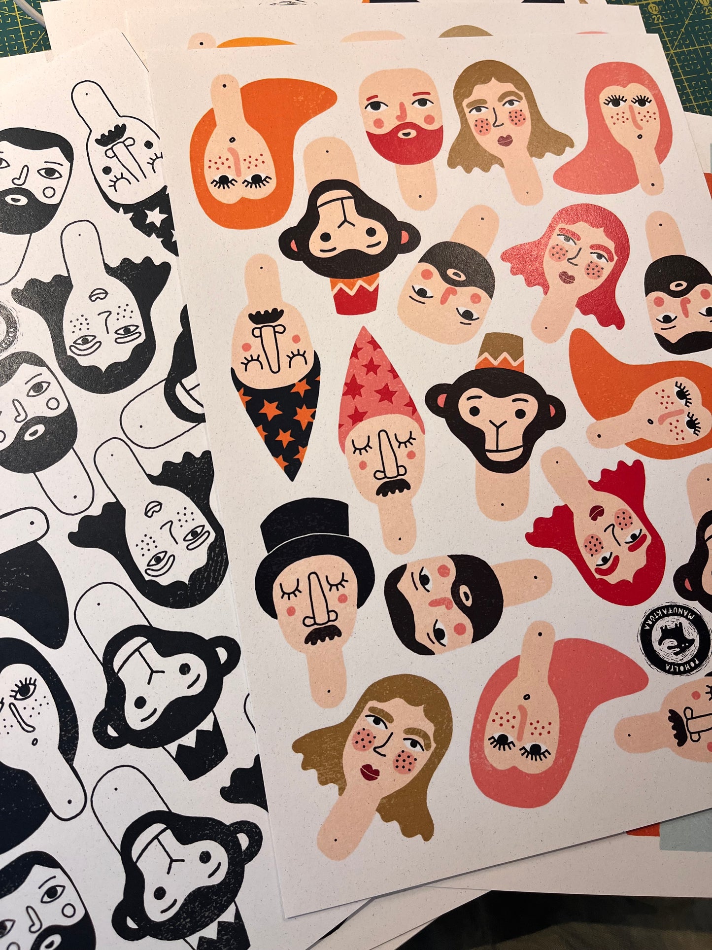 Cirkuszi papírfigurák